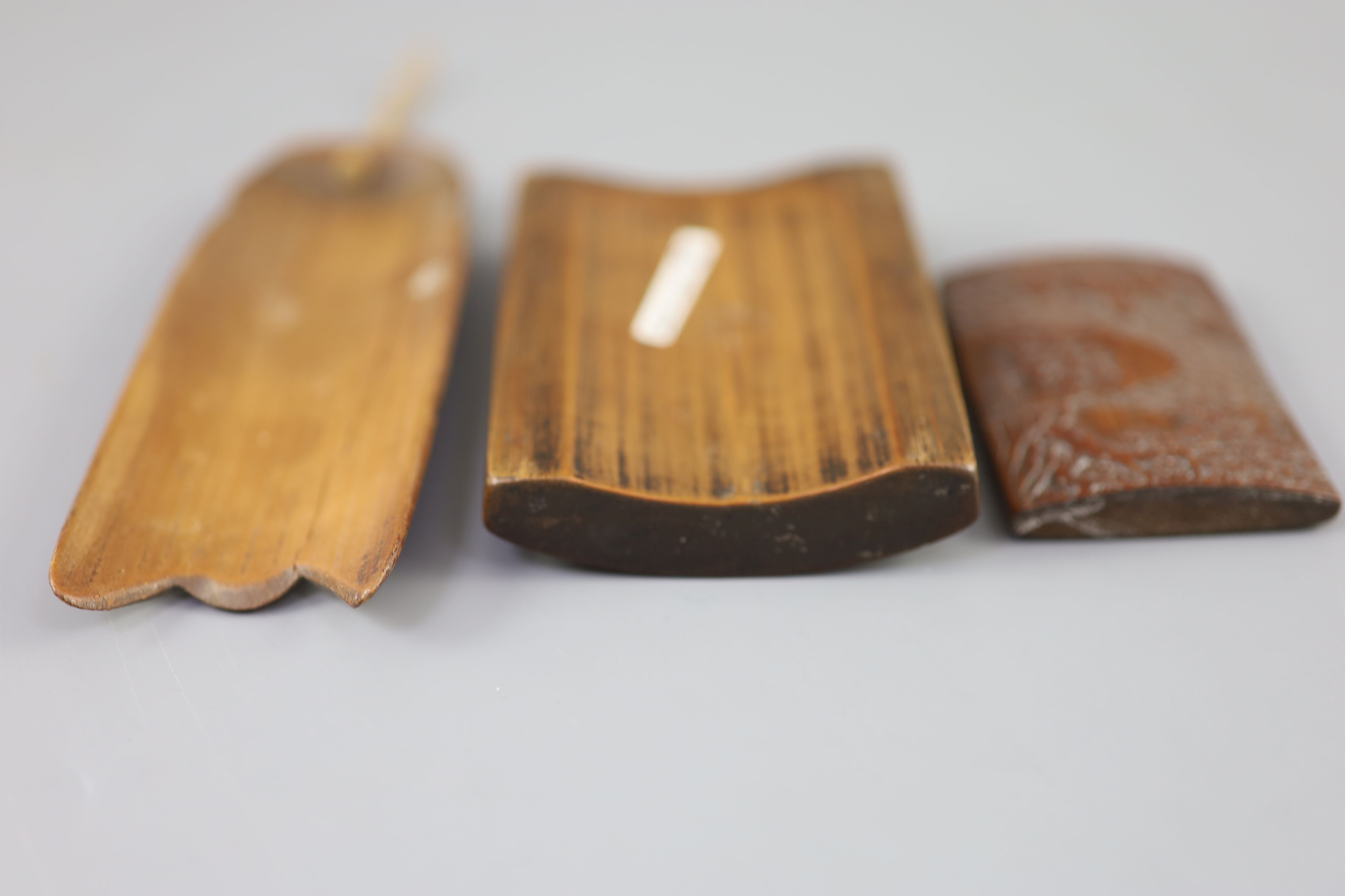 A Chinese bamboo rest or stand and a bamboo cicada charm or rest, 18th/19th century,